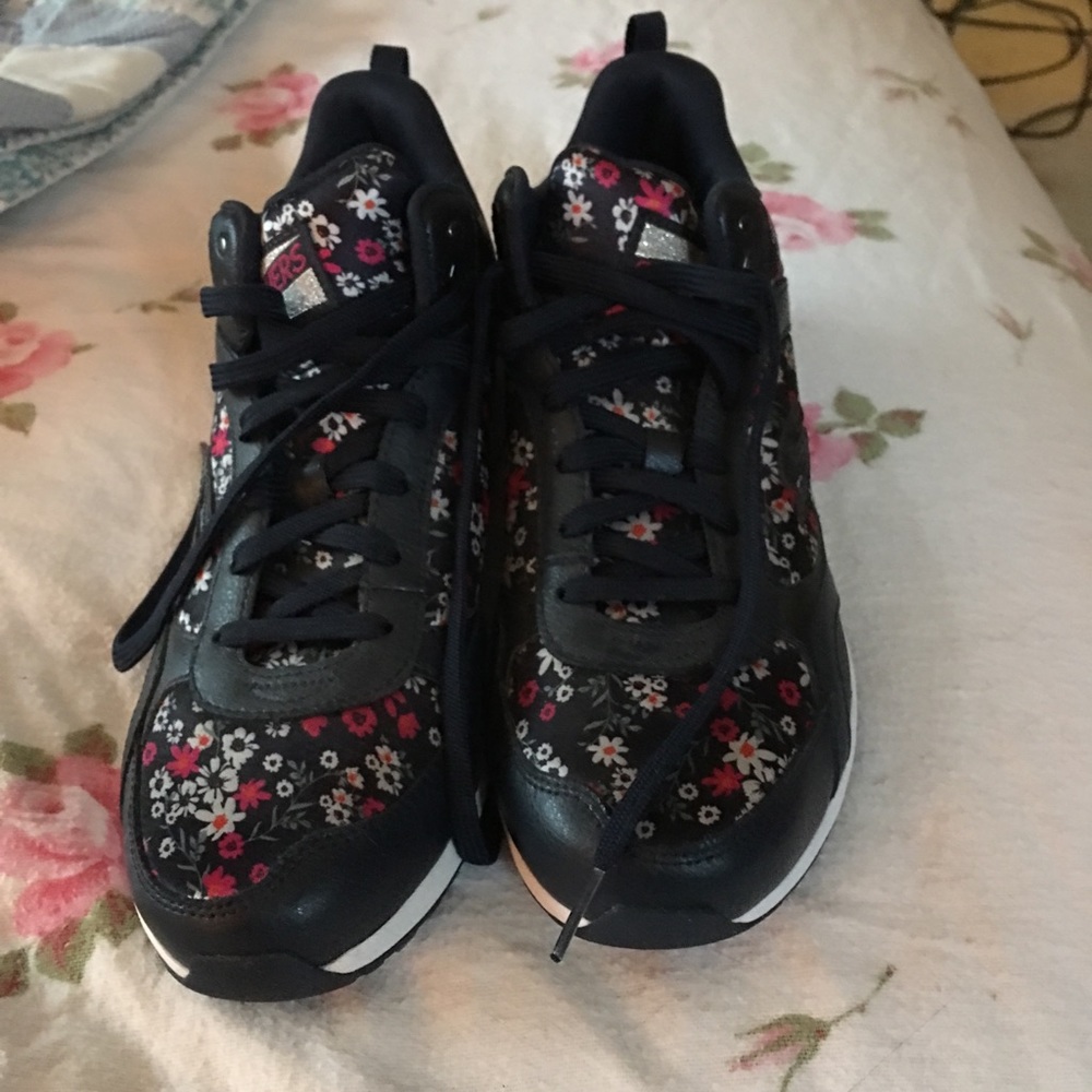 👟 shoes
